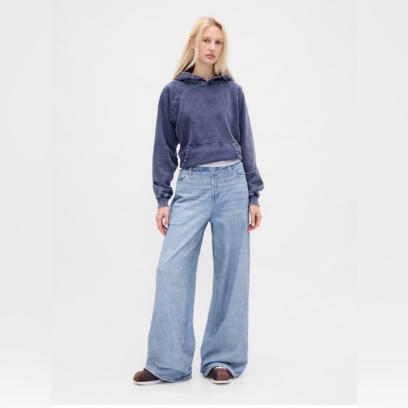 GAP Pants - GAP Wide Leg Light Blue Denim Jeans with Washed Navy Hoodie